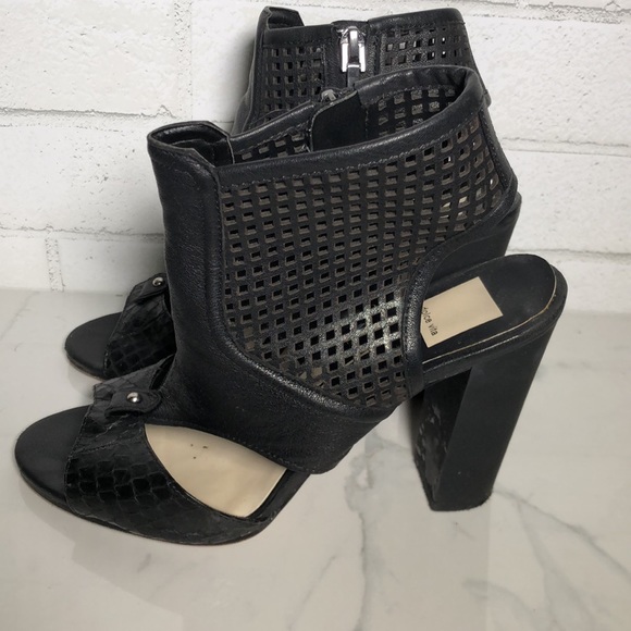 Dolce Vita “Nona” Perforated Leather Heels - Picture 8 of 10